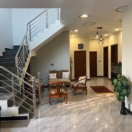 Deluxe King Room In Silverscape Residence Rawalpindi Extérieur photo