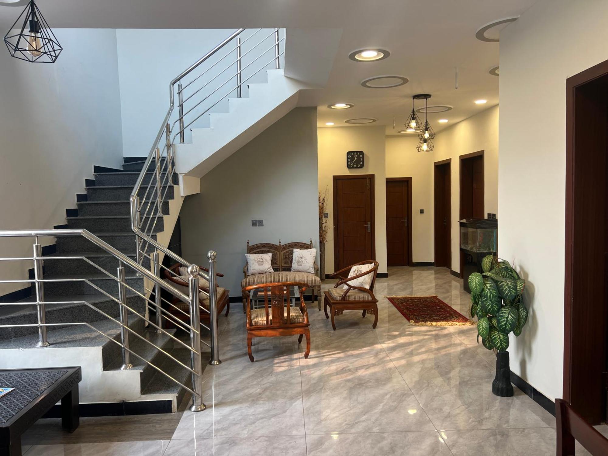 Deluxe King Room In Silverscape Residence Rawalpindi Extérieur photo