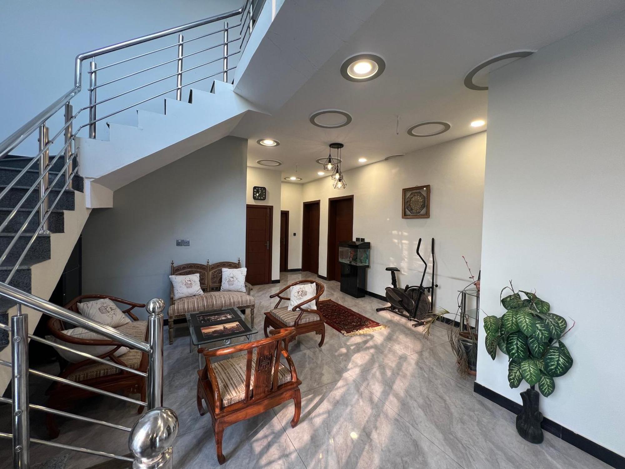 Deluxe King Room In Silverscape Residence Rawalpindi Extérieur photo